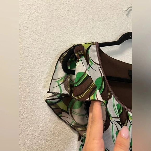 AGB vintage green and brown printed babydoll top♥️ - Picture 2 of 4